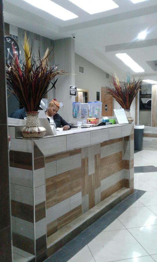 Central Lodge Hotels Γιοχάνεσμπουργκ Εξωτερικό φωτογραφία